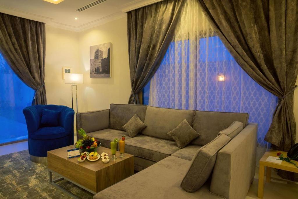 Swiss International Hotel Villas Unaizah - Al Qassim Ngoại thất bức ảnh